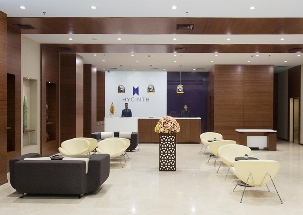 Hycinth Hotels Thiruvananthapuram Bagian luar foto