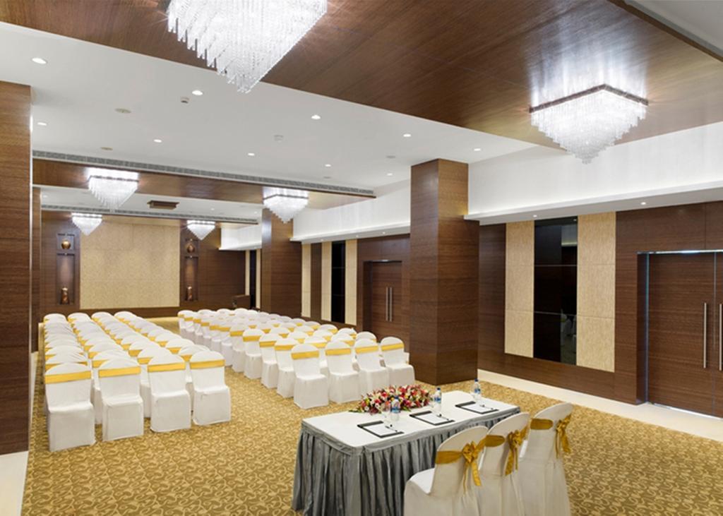 Hycinth Hotels Thiruvananthapuram Bagian luar foto