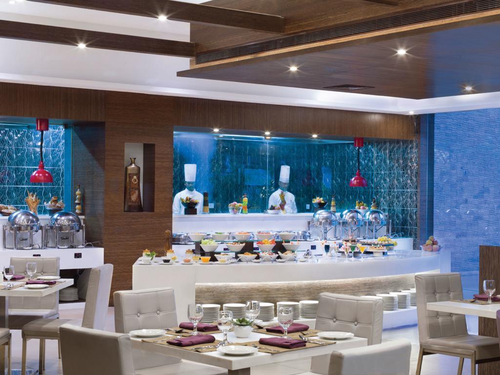 Hycinth Hotels Thiruvananthapuram Bagian luar foto