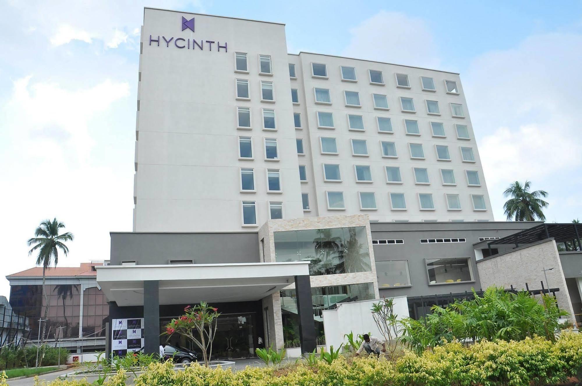 Hycinth Hotels Thiruvananthapuram Bagian luar foto